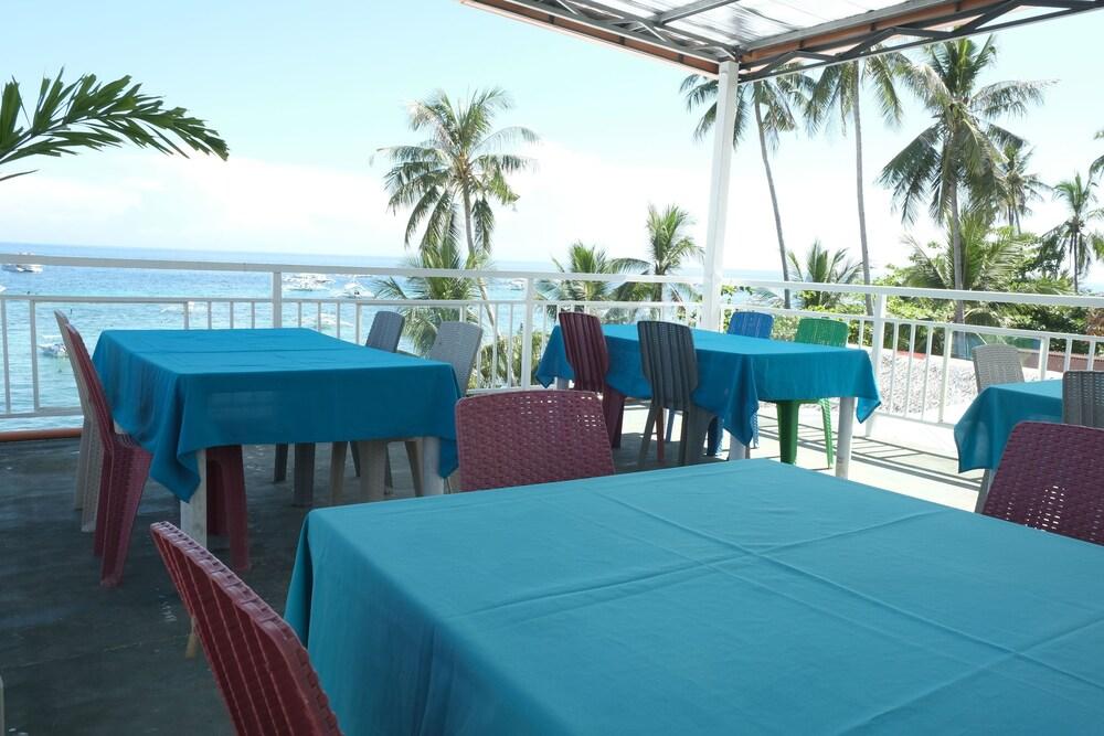 Baywatch Dive Resort Panglao City Exterior foto