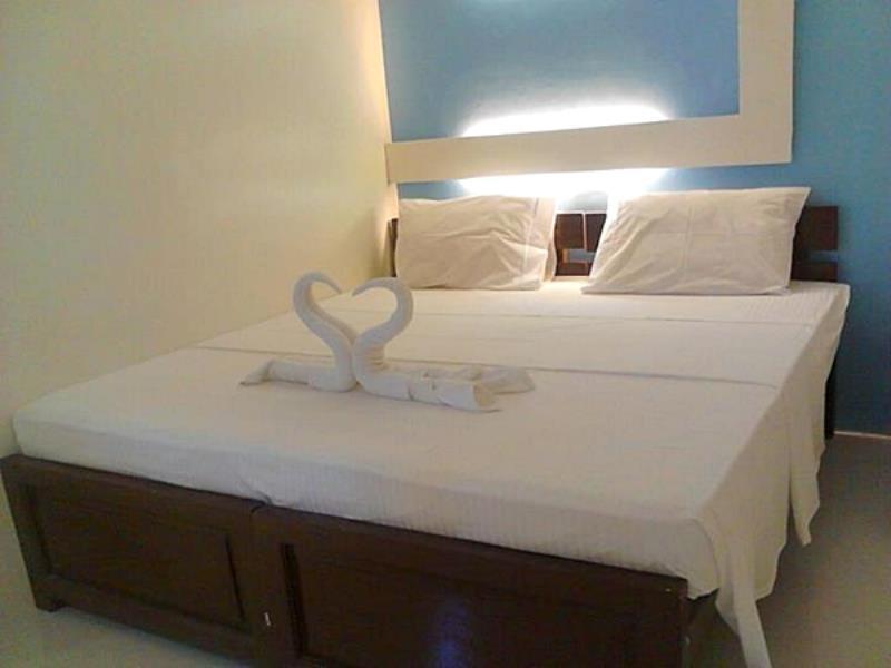 Baywatch Dive Resort Panglao City Exterior foto